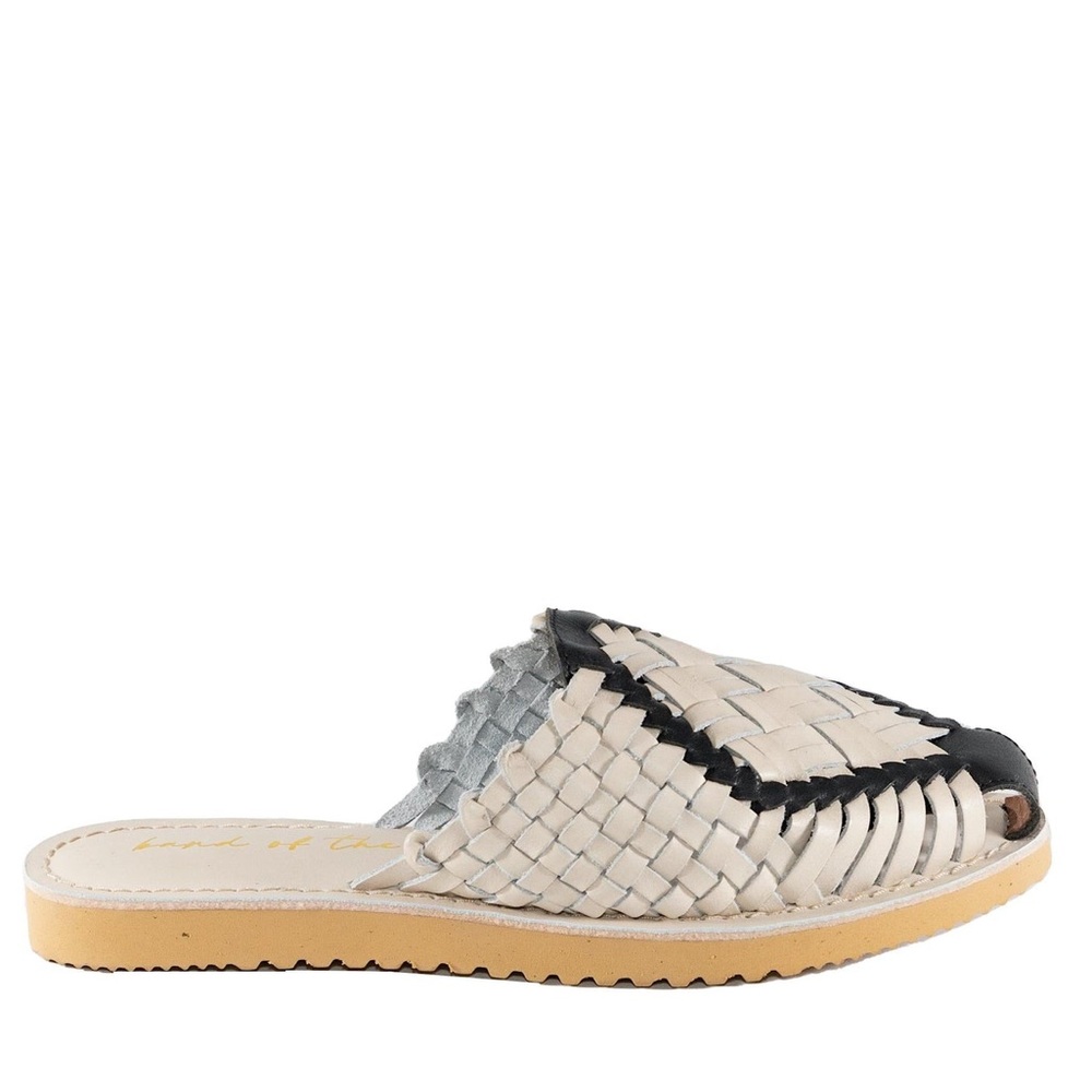 NEW Band of the free COMET BONE AND BLACK WOVEN LEATHER MULE Huaraches  Sz 7 - Picture 4 of 10